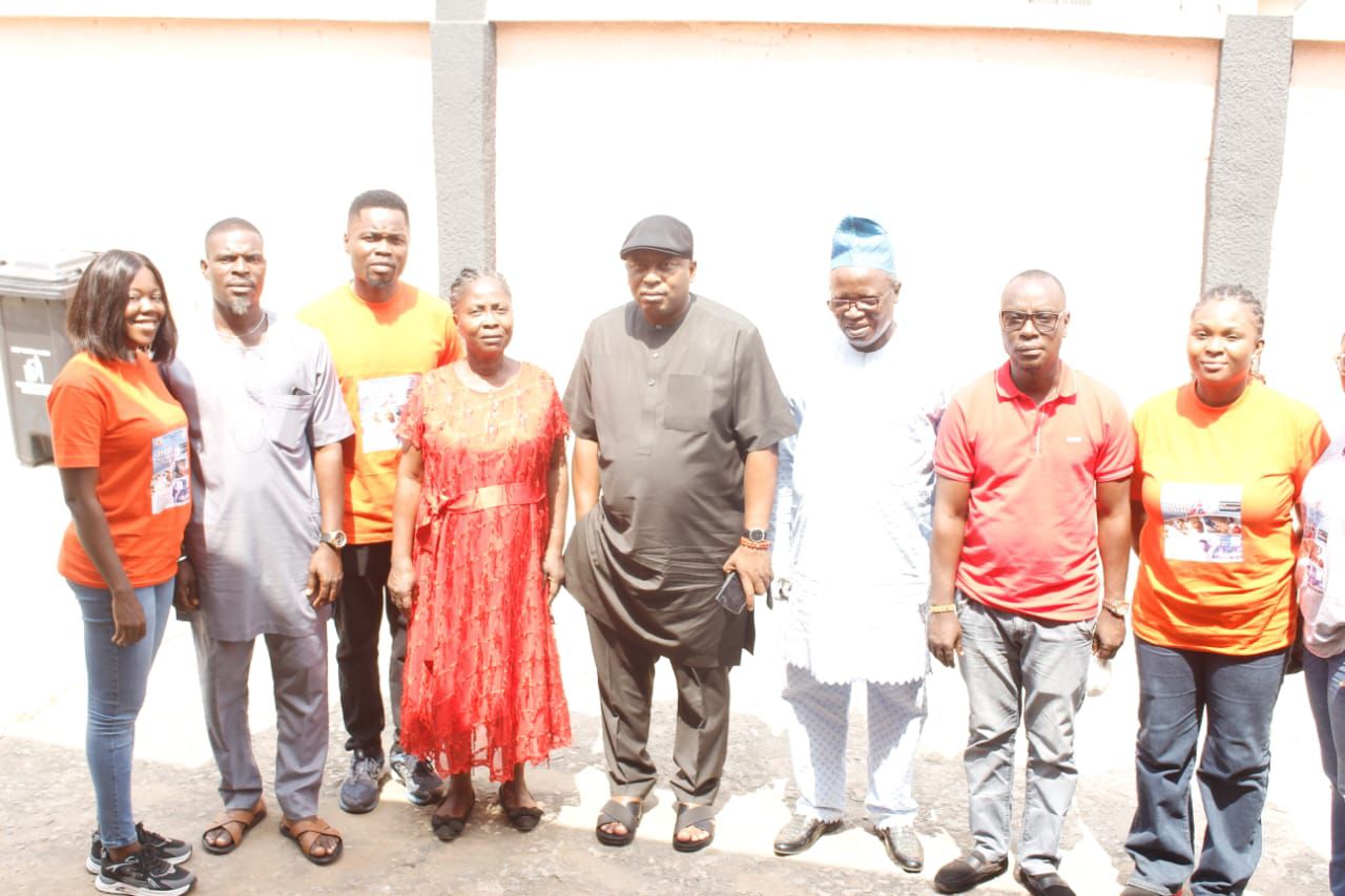 Peculiar Queens Impact Image